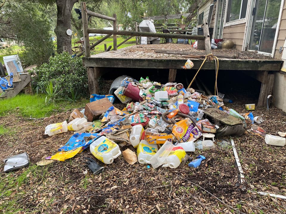 Hoarding Clean Up in Vista, CA | JDog Junk Removal and Hauling